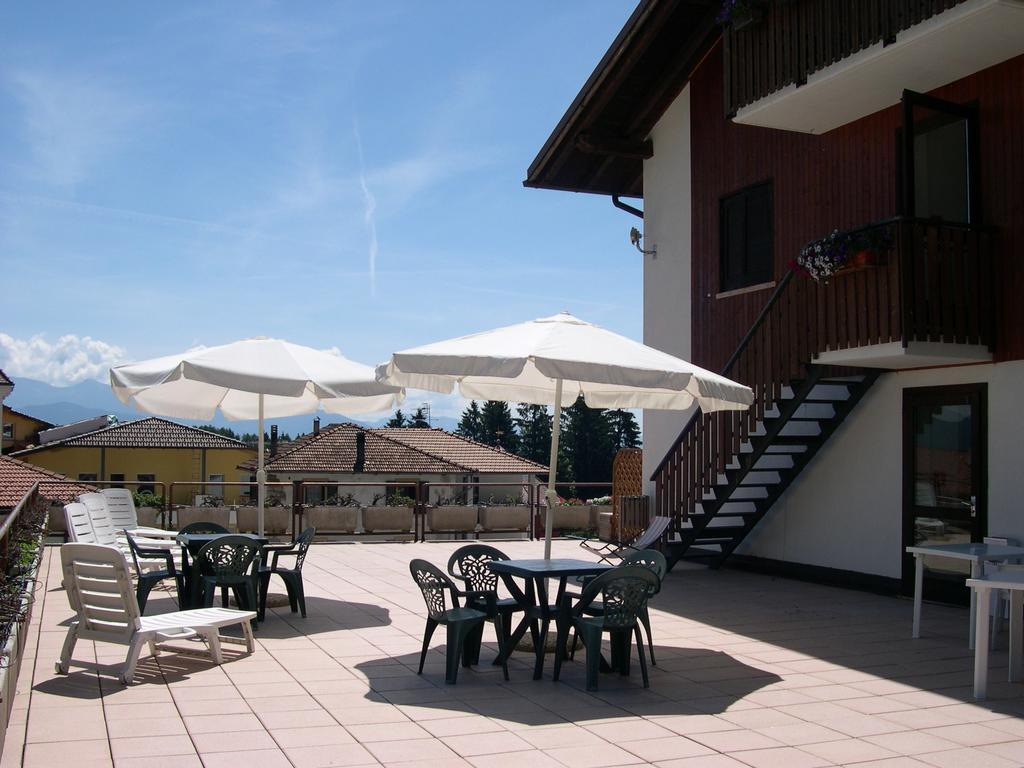 פאי דלה פאגאנלה Hotel & Residence Montana מראה חיצוני תמונה