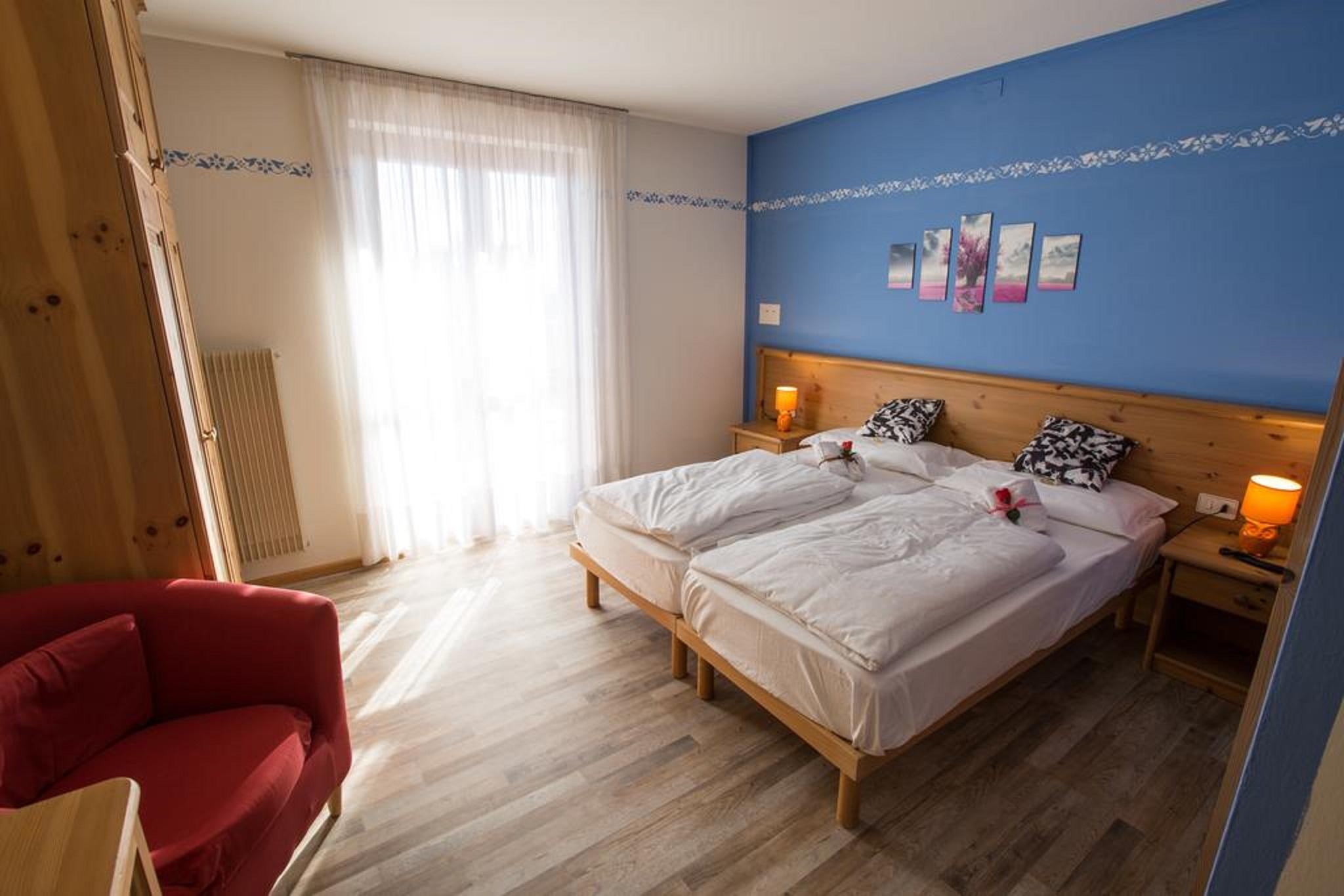פאי דלה פאגאנלה Hotel & Residence Montana מראה חיצוני תמונה