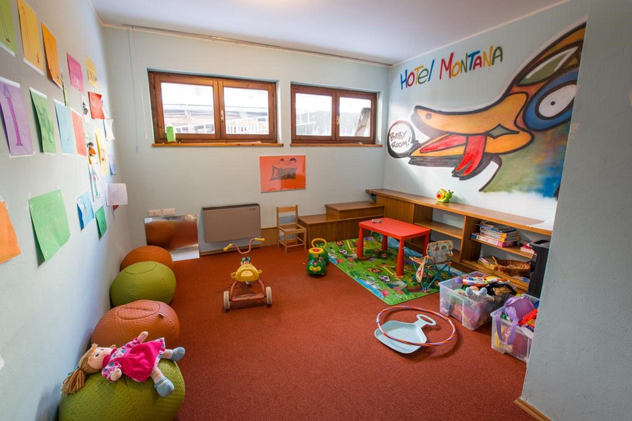 פאי דלה פאגאנלה Hotel & Residence Montana מראה חיצוני תמונה