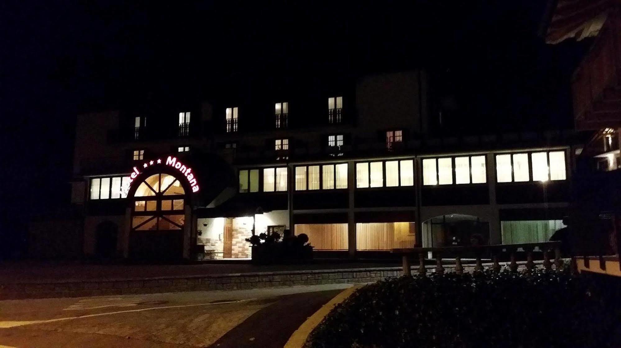 פאי דלה פאגאנלה Hotel & Residence Montana מראה חיצוני תמונה