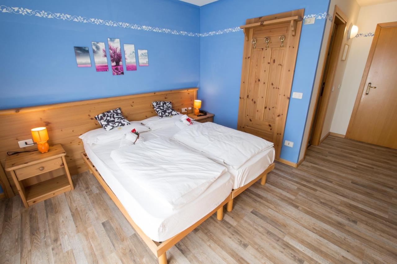 פאי דלה פאגאנלה Hotel & Residence Montana מראה חיצוני תמונה