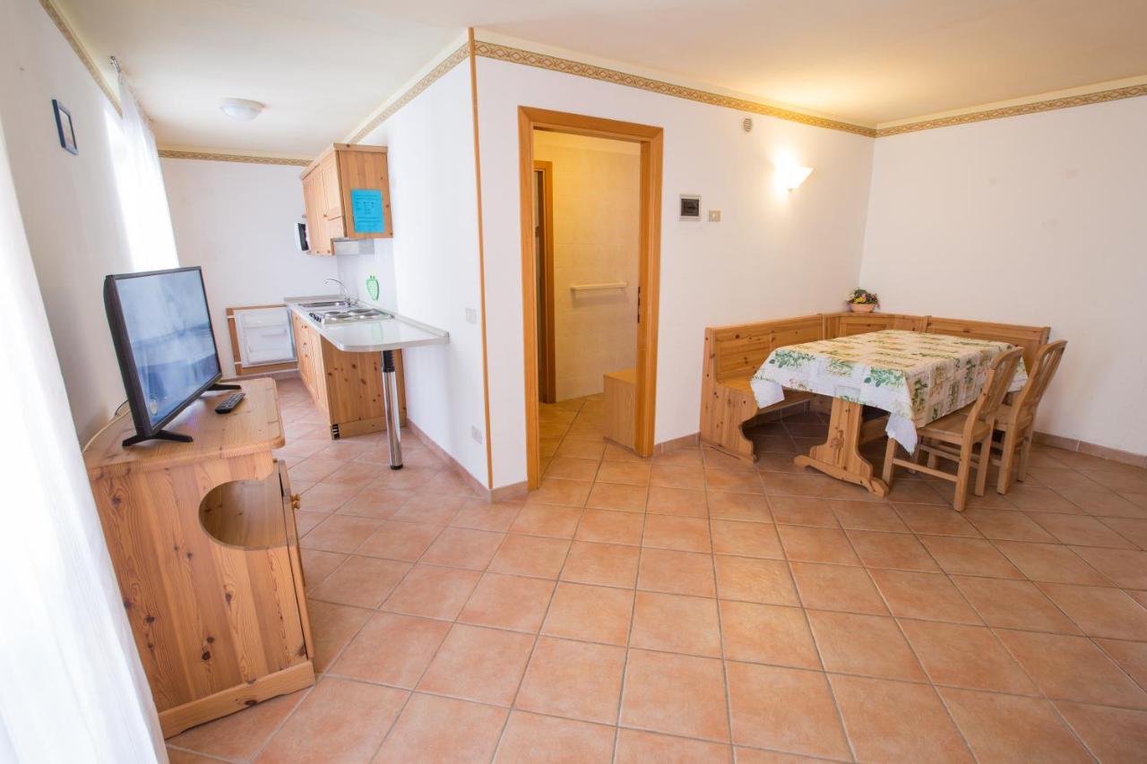 פאי דלה פאגאנלה Hotel & Residence Montana מראה חיצוני תמונה
